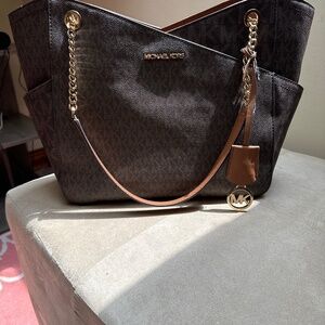 Michael Kors leather bag